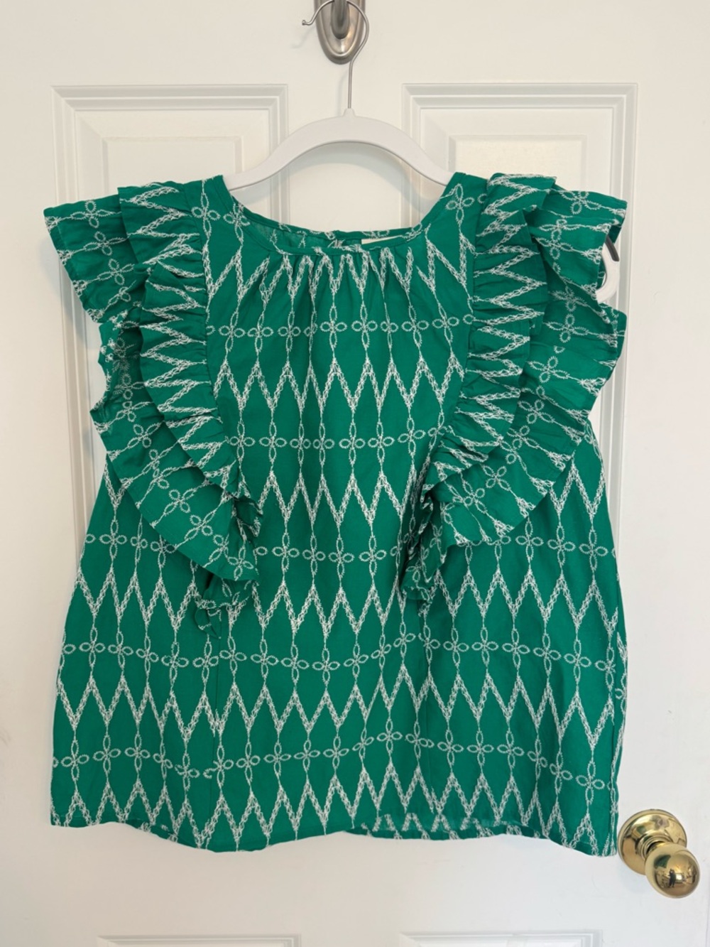 UNIVERSAL THREAD Green Embroidered Blouse